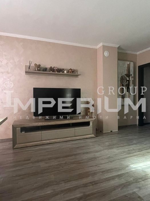 Дава се под наем Двустаен апартамент в Варна, Победа - 65 кв.м за 561 € - Снимка #2