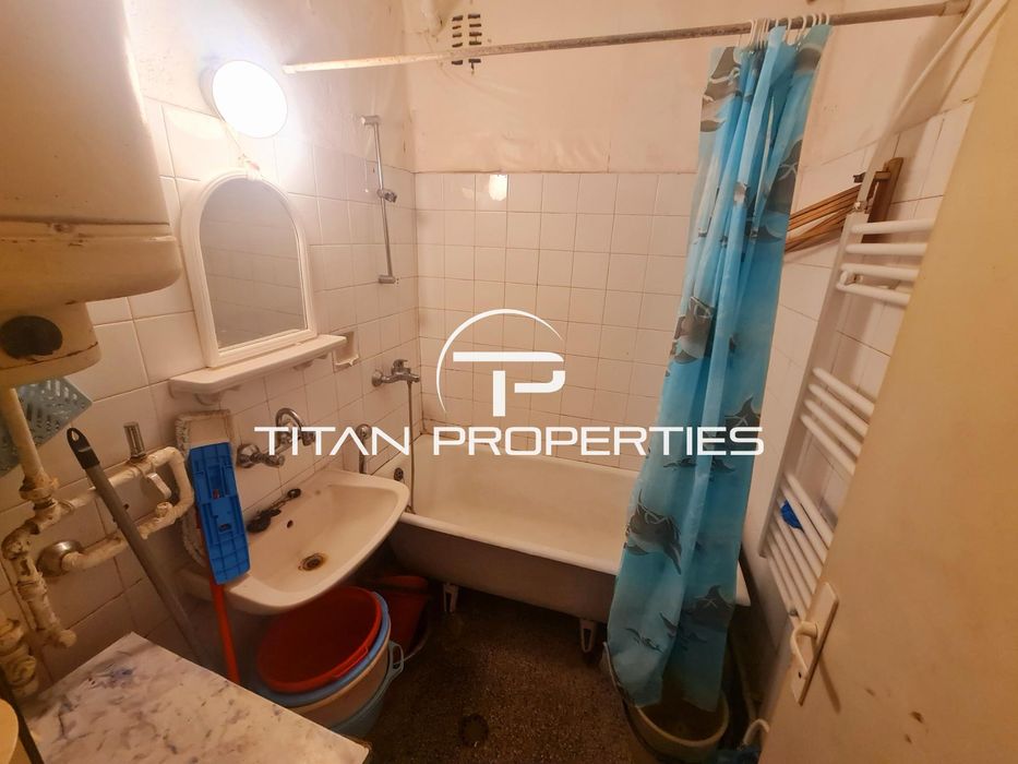 Дава се под наем Тристаен апартамент в Бургас, Братя Миладинови - 105 кв.м за 510 € - Снимка #8