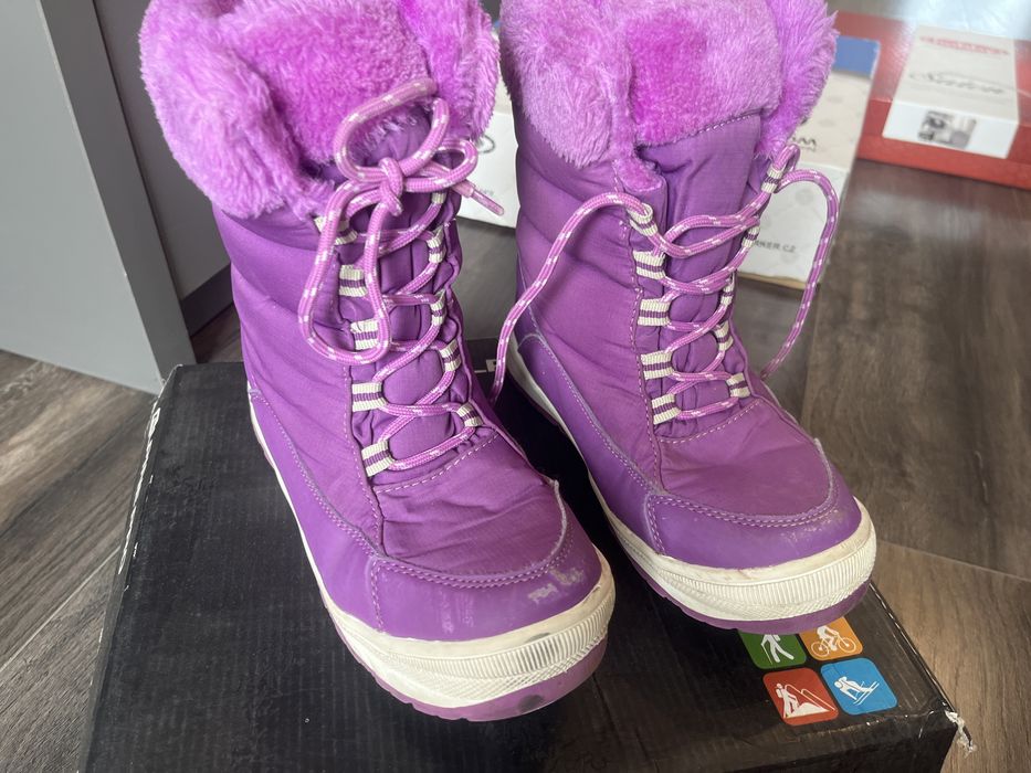 Зимни обувки за ски