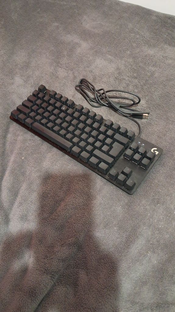 Механична клавиатура Logitech G413