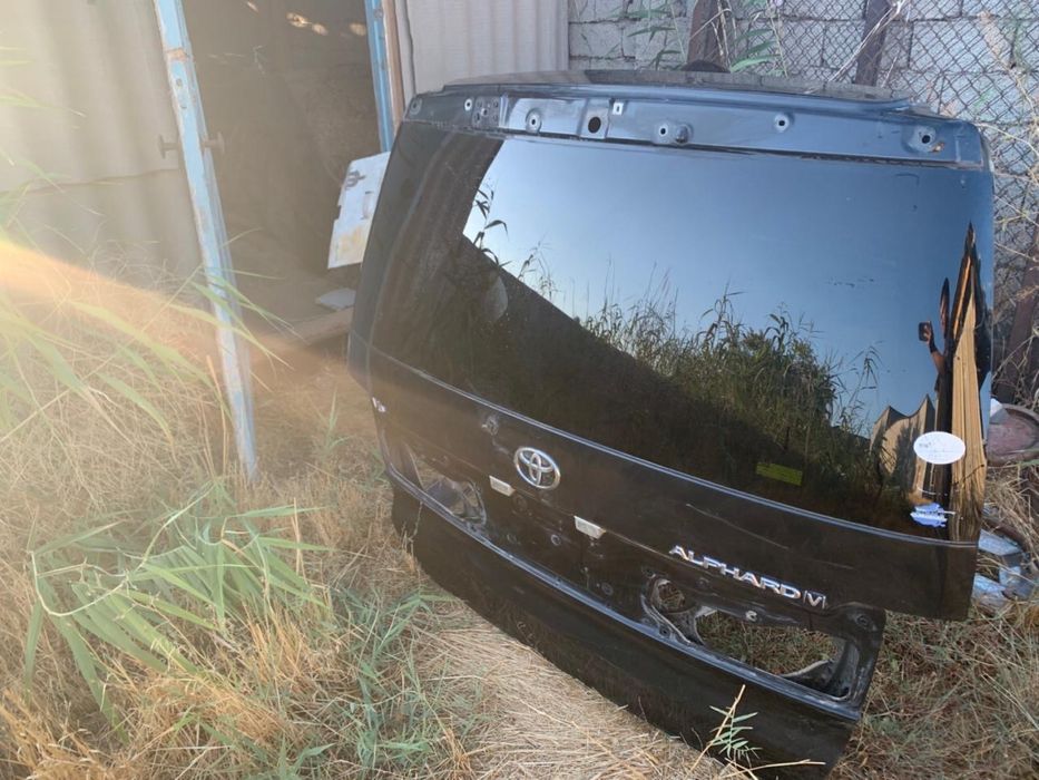 срочно Продам багажник вампер спойлер алфард