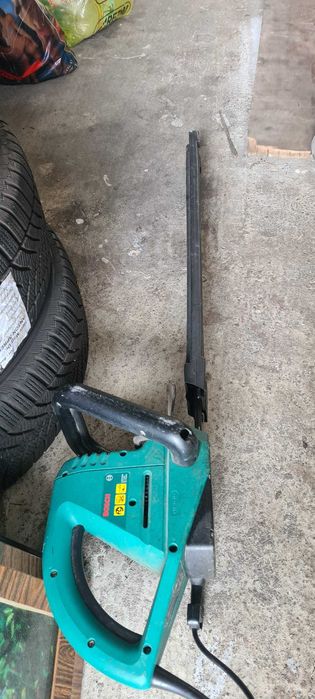 Foarfeca electrica de tuns gard viu