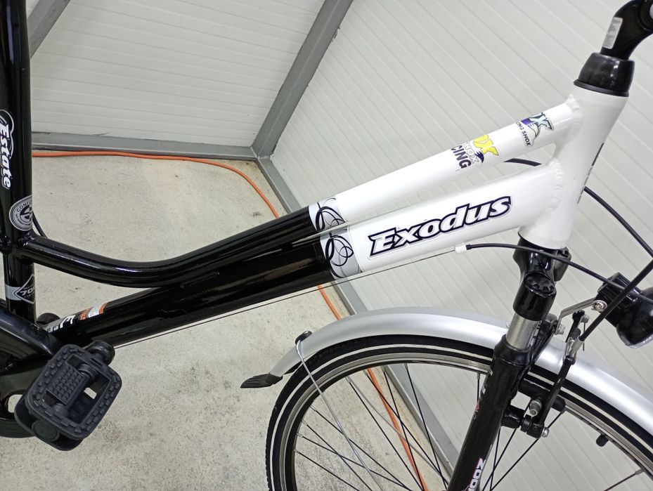 Bicicletă damă EXODUS,roti 28,cu 3x7 vit,stare f bună !