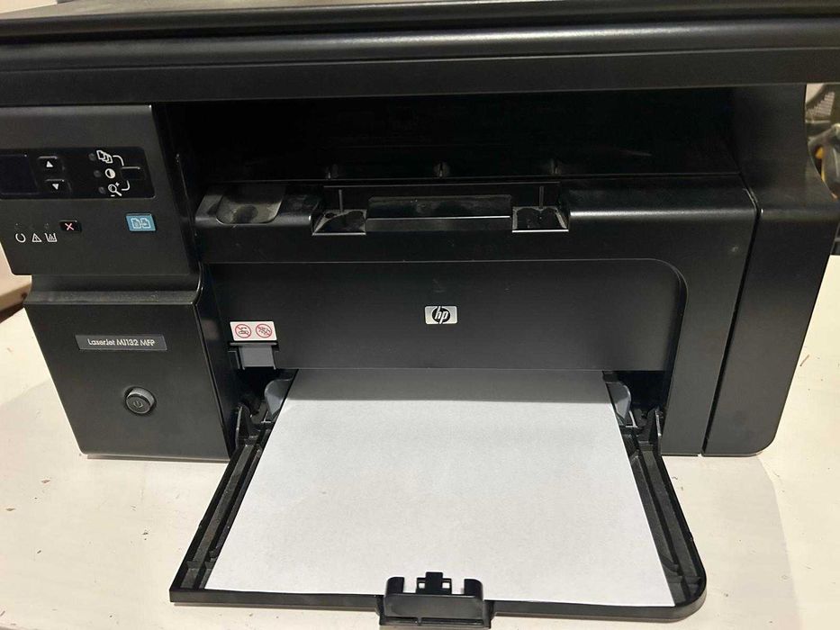 Imprimată HP LaserJet M1132 MPF