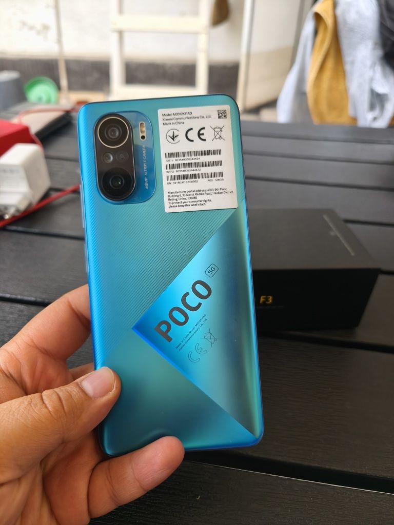 Смартфон Poco F3 6/128