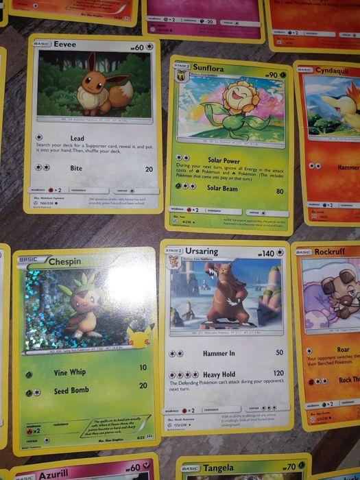 Cartonașe Pokemon