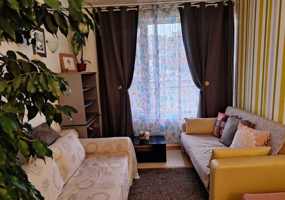 Дава се под наем Тристаен апартамент в Бургас, Братя Миладинови - 85 кв.м за 267.75 € - Снимка #1