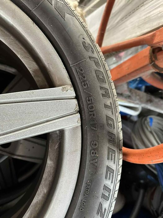 Jante cu tot cu anvelope