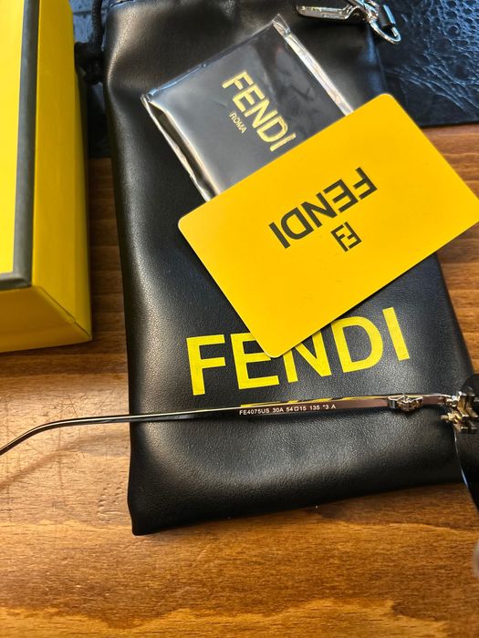 Слънчеви очила fendi