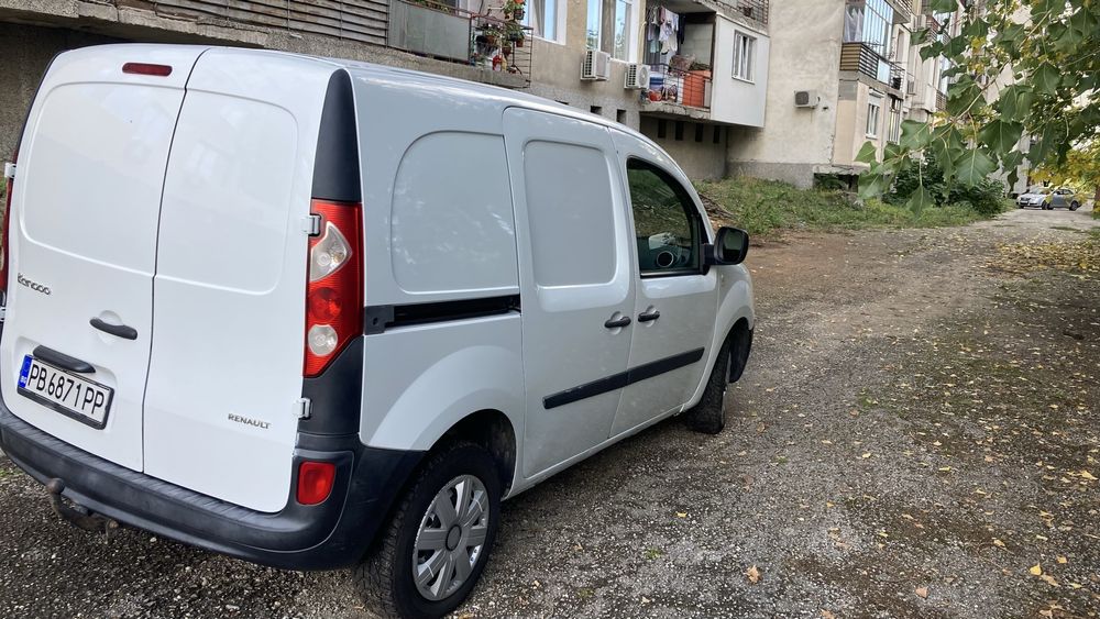 Продавам Renault kangoo 1.5dci 75ps 2013г.