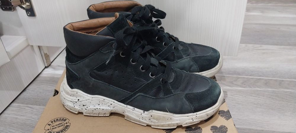 Продам ботиночки