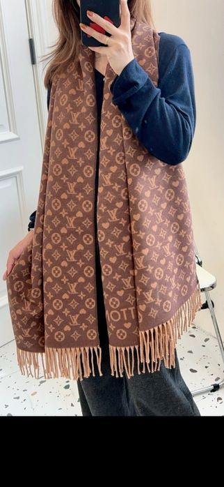 Fular bărbați Louis Vuitton, model 2026, 2 modele