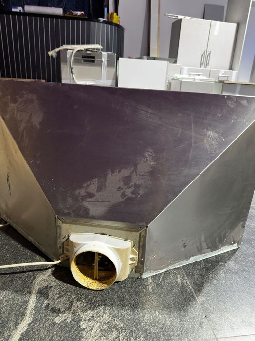 Bucătăriei adusă recent din Germania