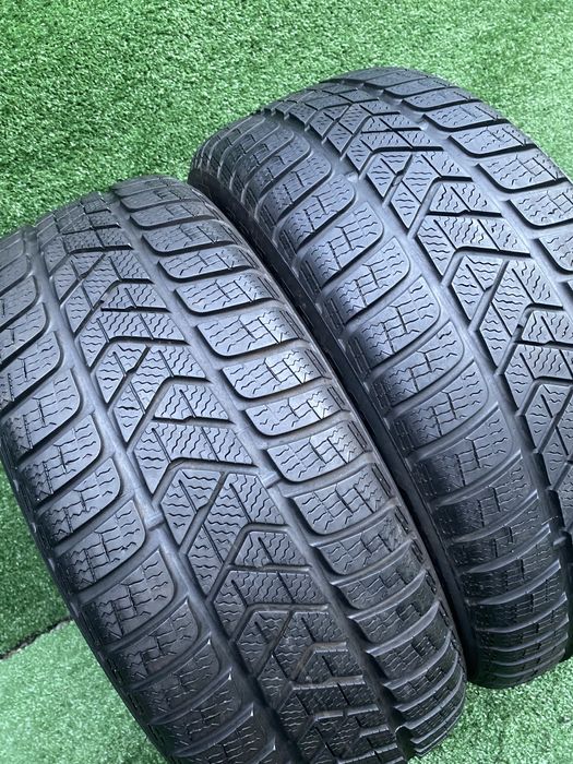 Set 2 anvelope Iarna 225 55 R17 101V Pirelli SOTTOZERO3 Winter 6,2mm