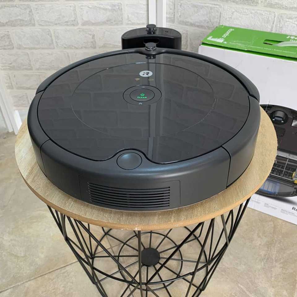 Робот прахосмукачка iRobot Roomba 692 Wi-Fi App 2 четки