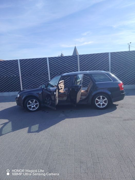 Vând Audi A4 B6 1.9(131CP)