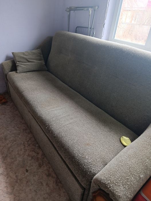 Продам диван в хорошем состоянии