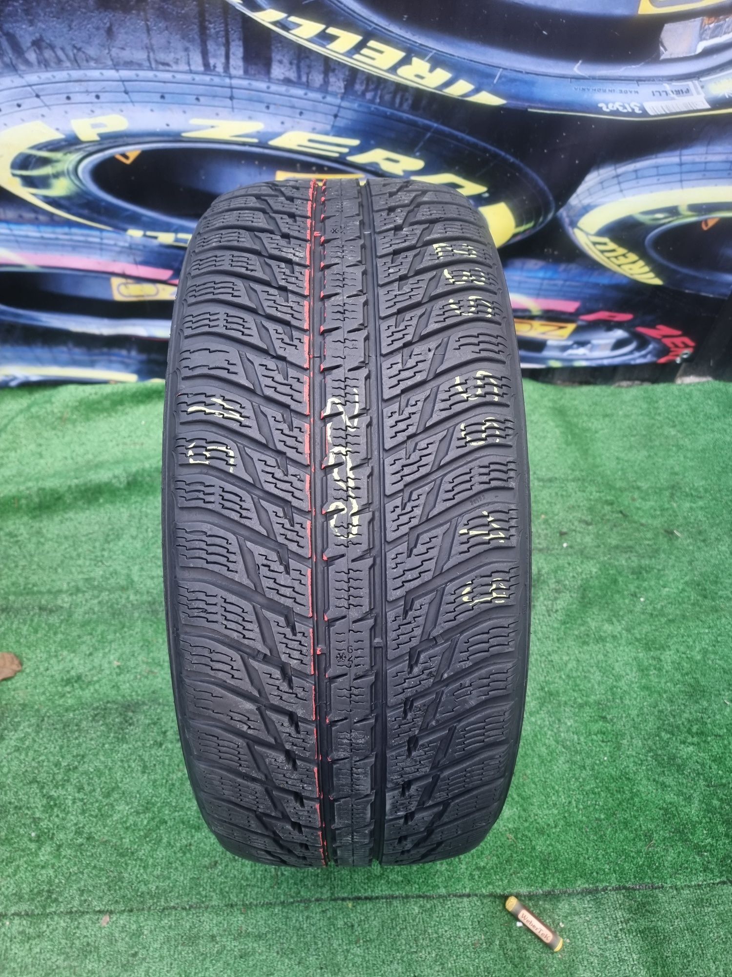 235.55.19 nokian m+s