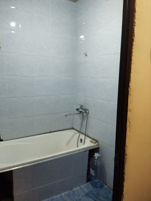 Продам  квартиру !
Янгихаетский р-н
Спутник 17
3-комнатная
4