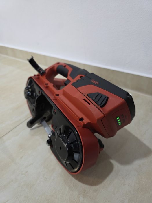 Fierastrau cu banda Hilti SB4-A22