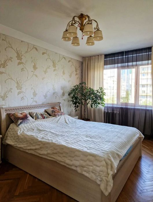 Двустаен имот в кв.Редута