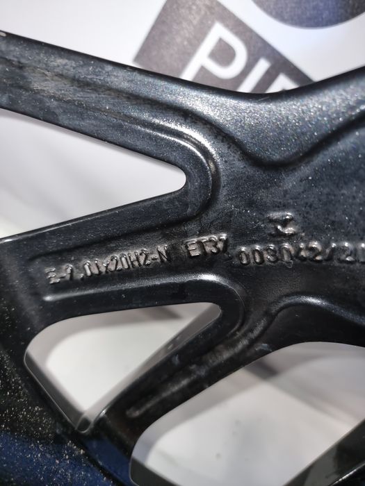 Set 4 jante aliaj + cauciucuri iarna R 20 AUDI A8 S8 4N D5/4N0601002AA