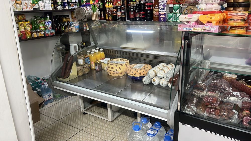 Холодильные витрины