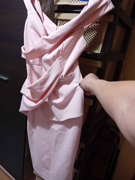 Рокля в розов цвят С размер