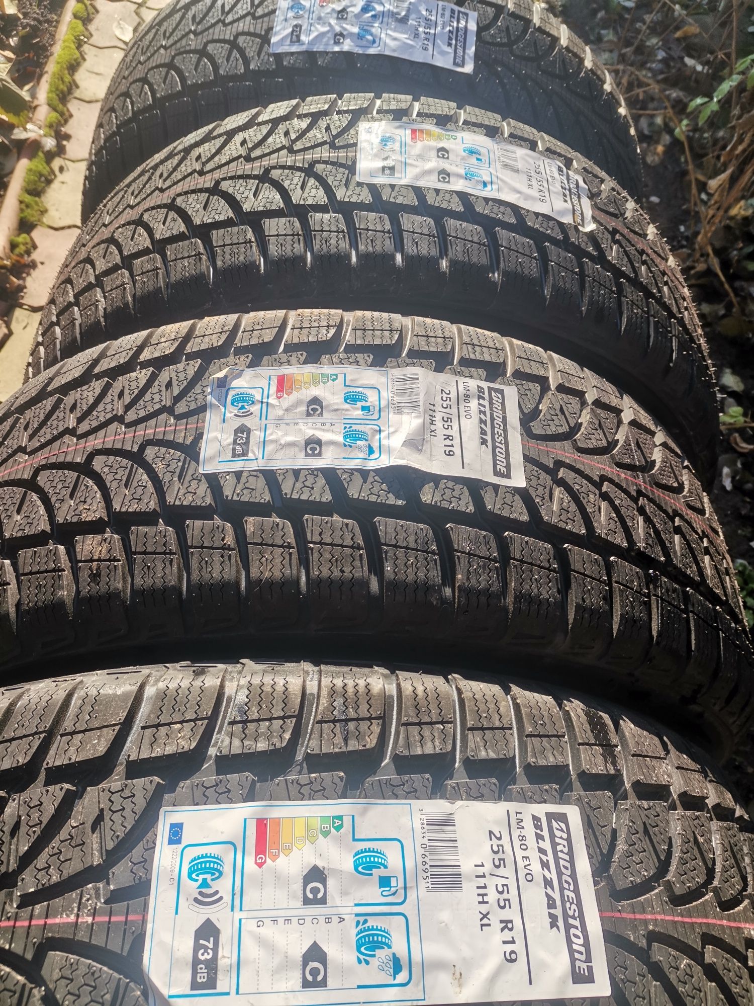 De vânzare Anvelope Noi Bridgestone Blizzak LM 80 EVO /255 55 R19.