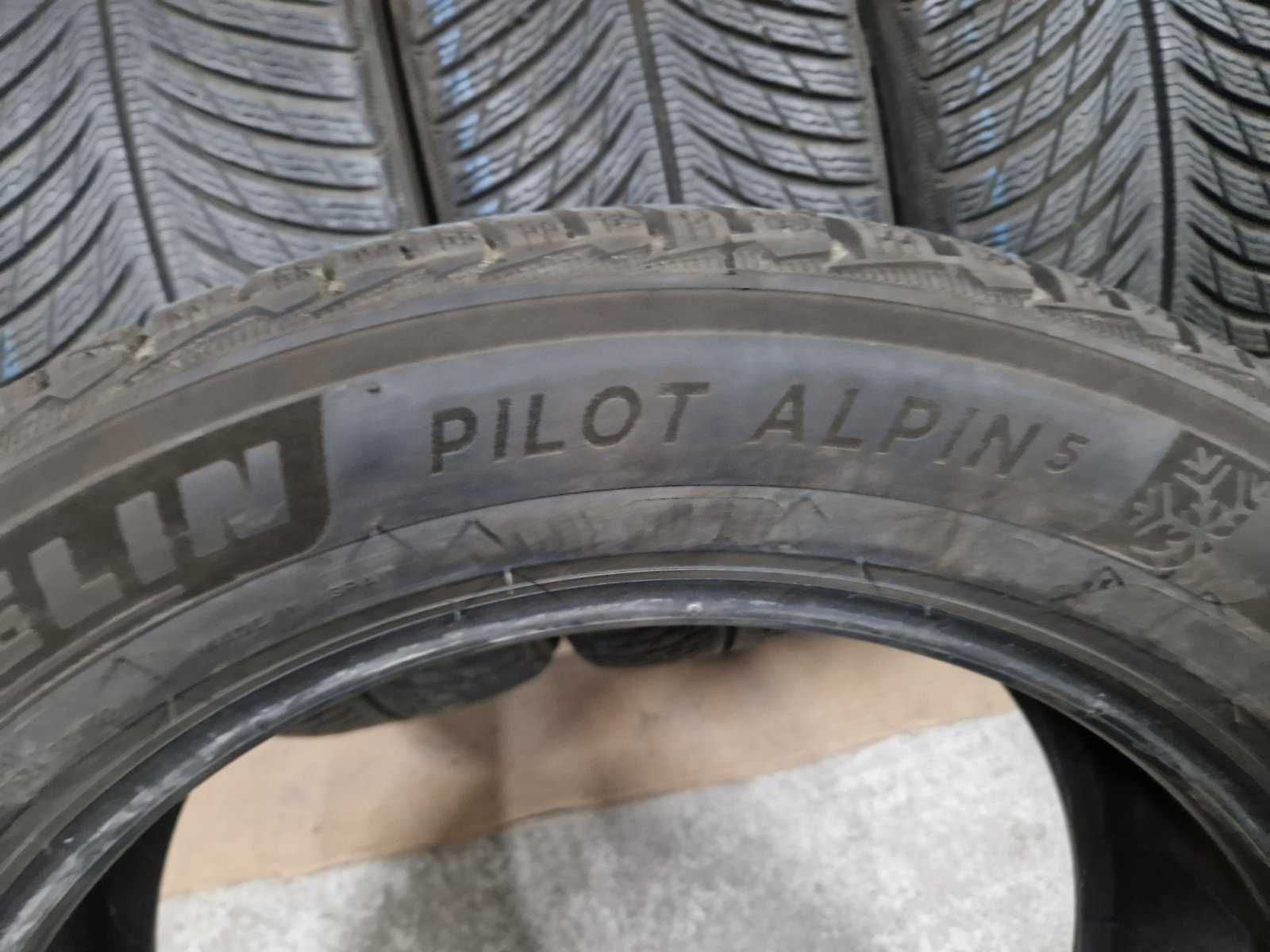 4 Michelin R18 225/55
зимни гуми DOT3521