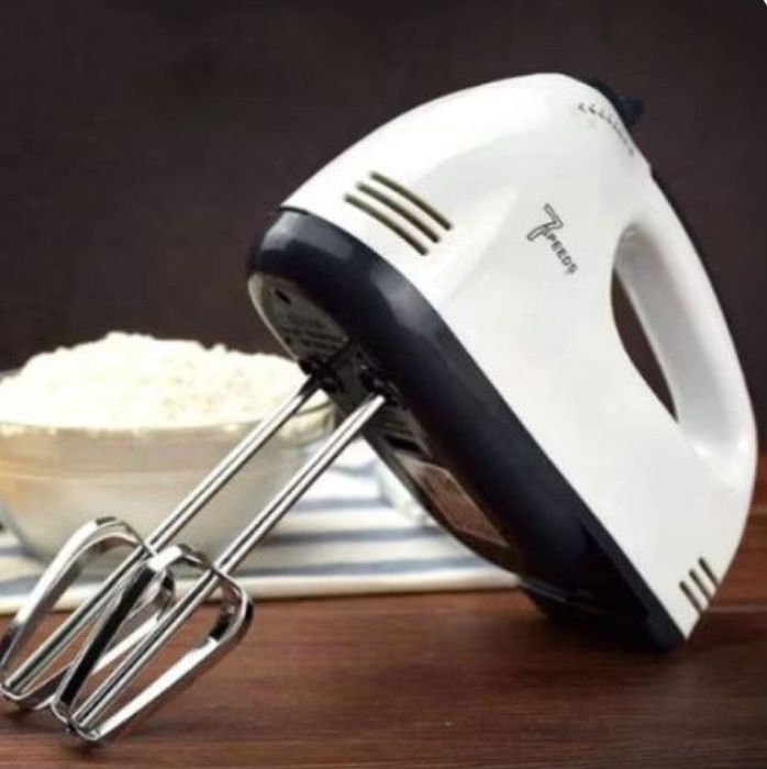 Миксер с купа от неръждаема стомана