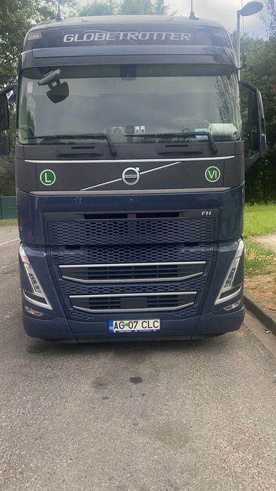 VOLVO FH 460-500 si Semiremorci