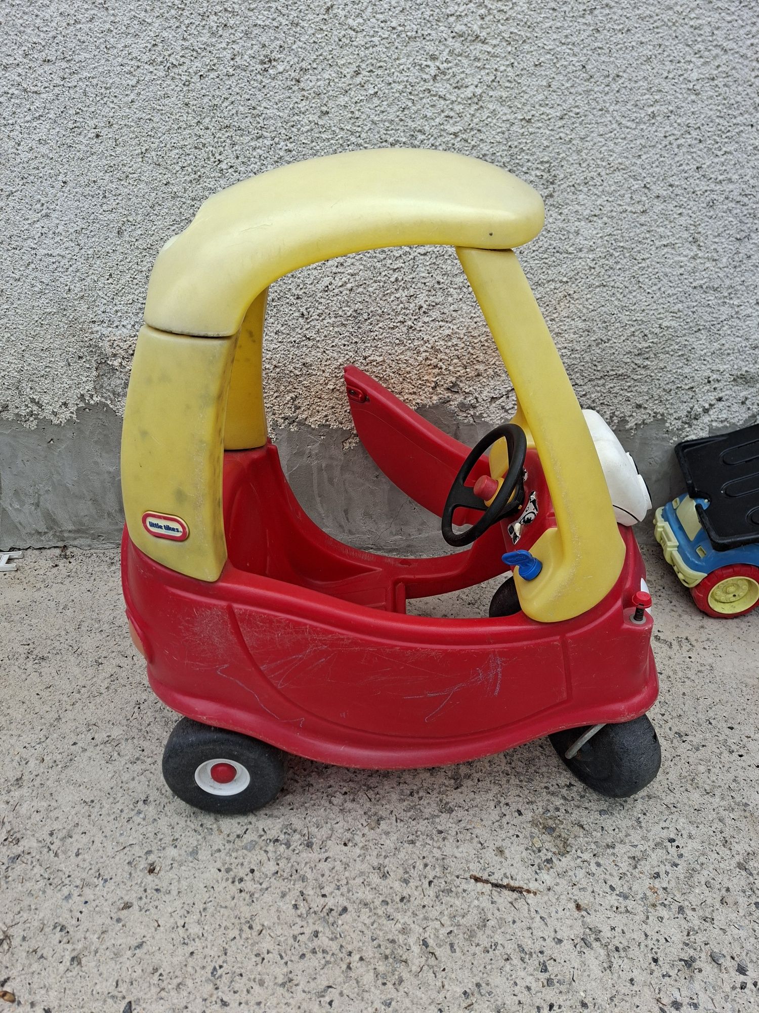 Little Tikes - Детска кола за бутане