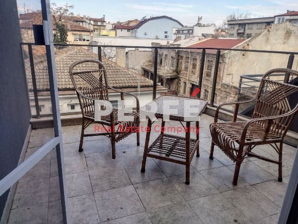 Продава се Едностаен апартамент в Бургас, Център - 72 кв.м за 2987 €/кв.м - Снимка #6