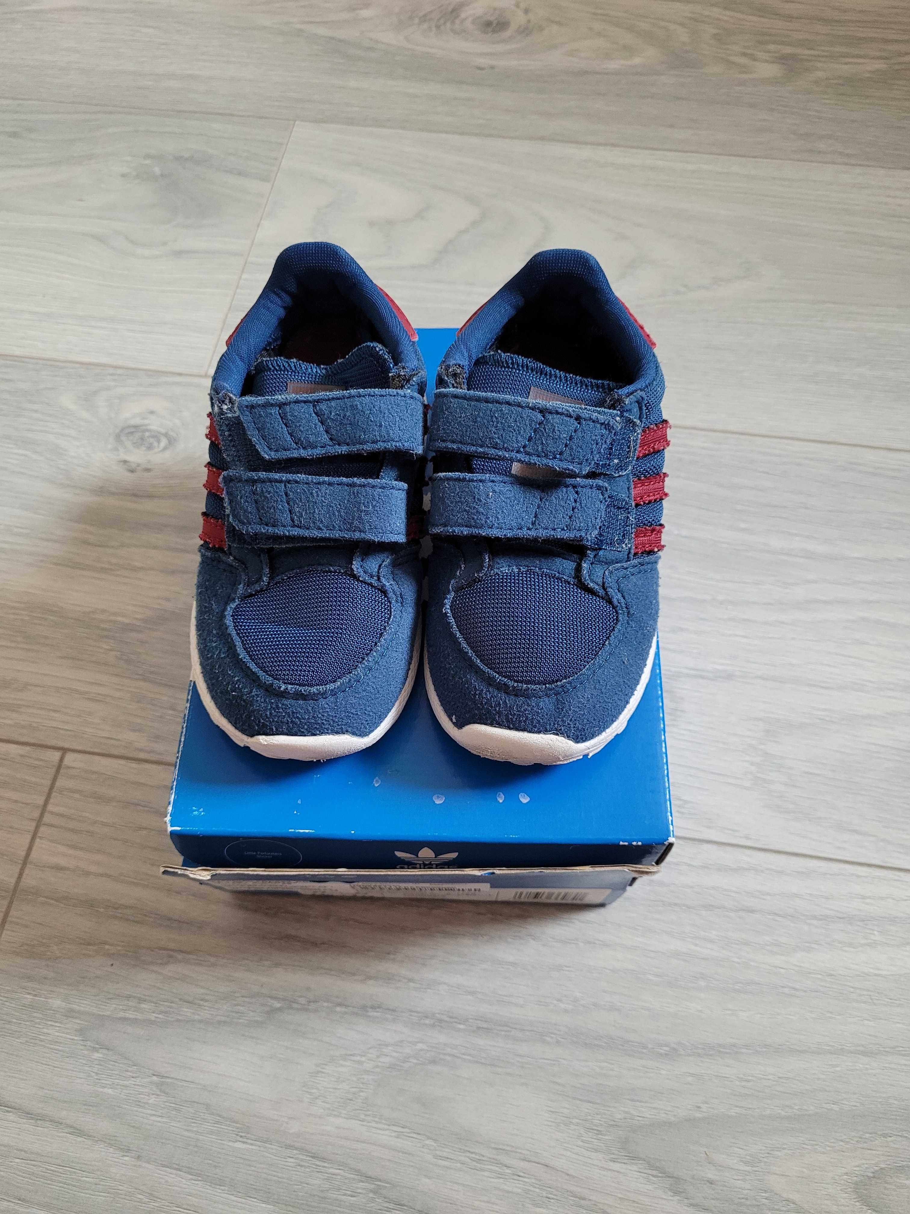 24. Pantofi copii Adidas, albastru purtati, masura 22 - 30 Ron