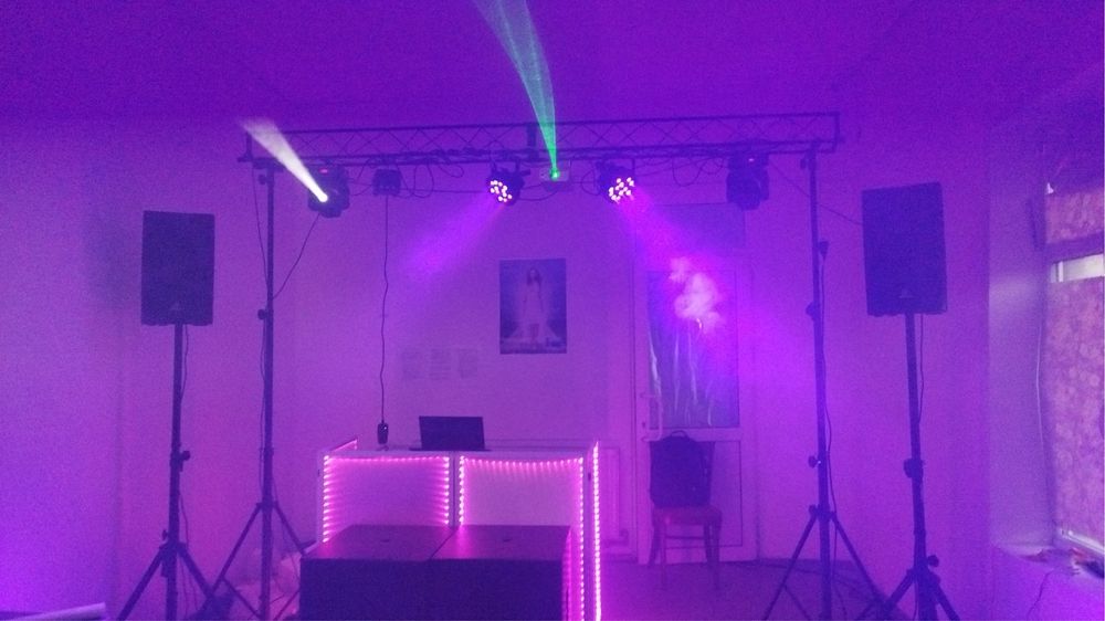 Kit/Bundle sistem DJ boxe si lumini petrecere / evenimente