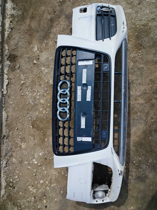 Предна S-line Броня Audi A4 b8 8K оригинална оборудваа бяла броня Ауди