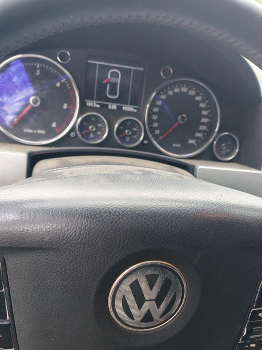 Vw Touareg 25 diesel 2004 proprietar fiscal pe loc accept orice proba
