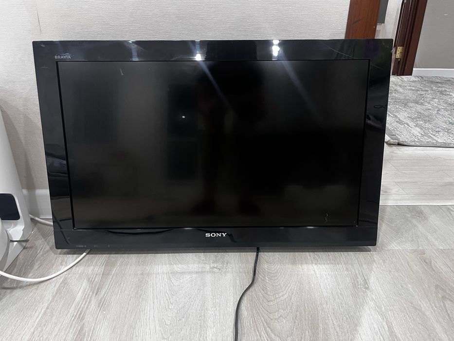 Продам телевизор (не смарт)