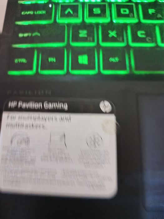 Ноутбук Нр сотилади