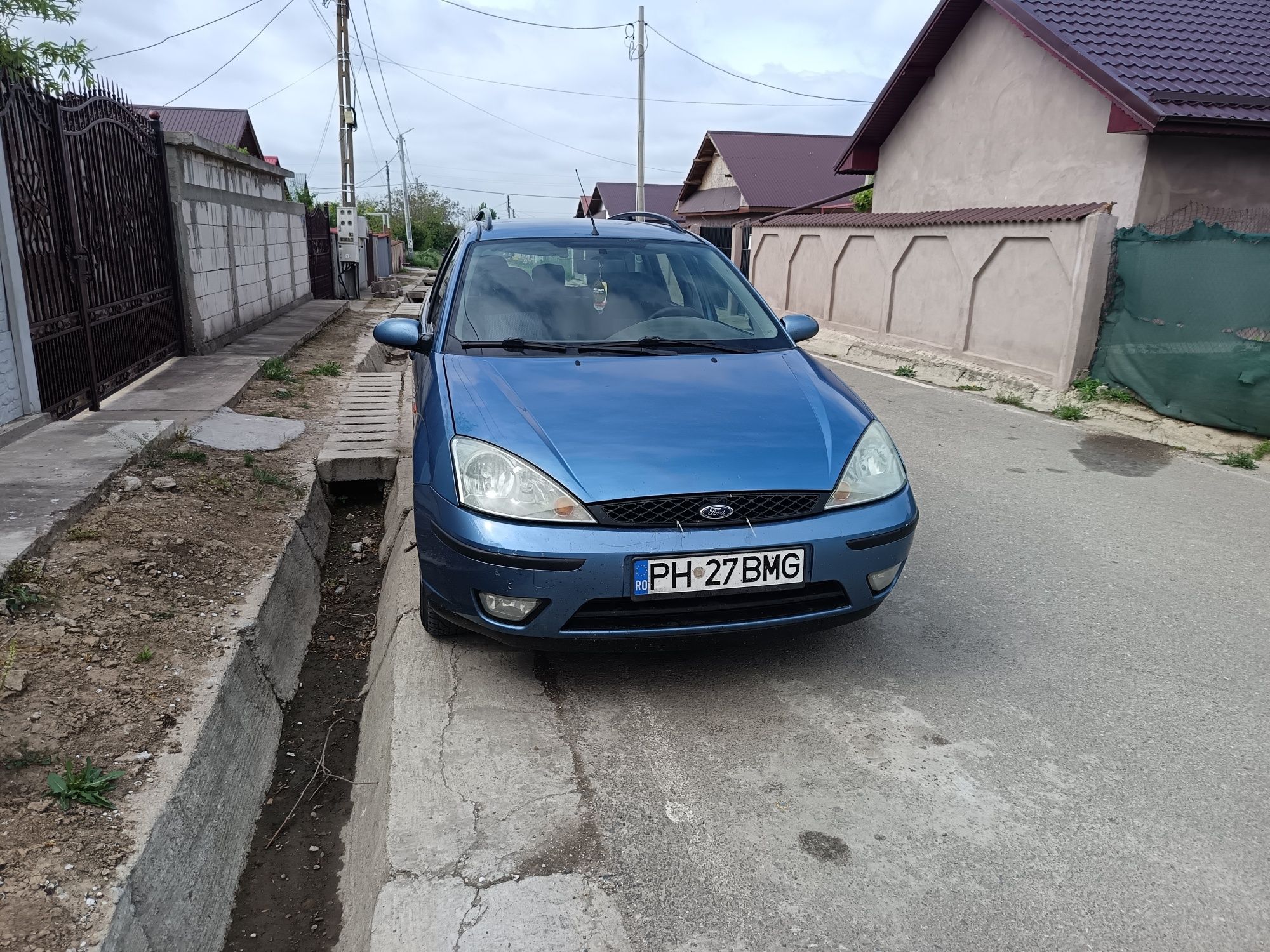 Vând Ford focus 1.6