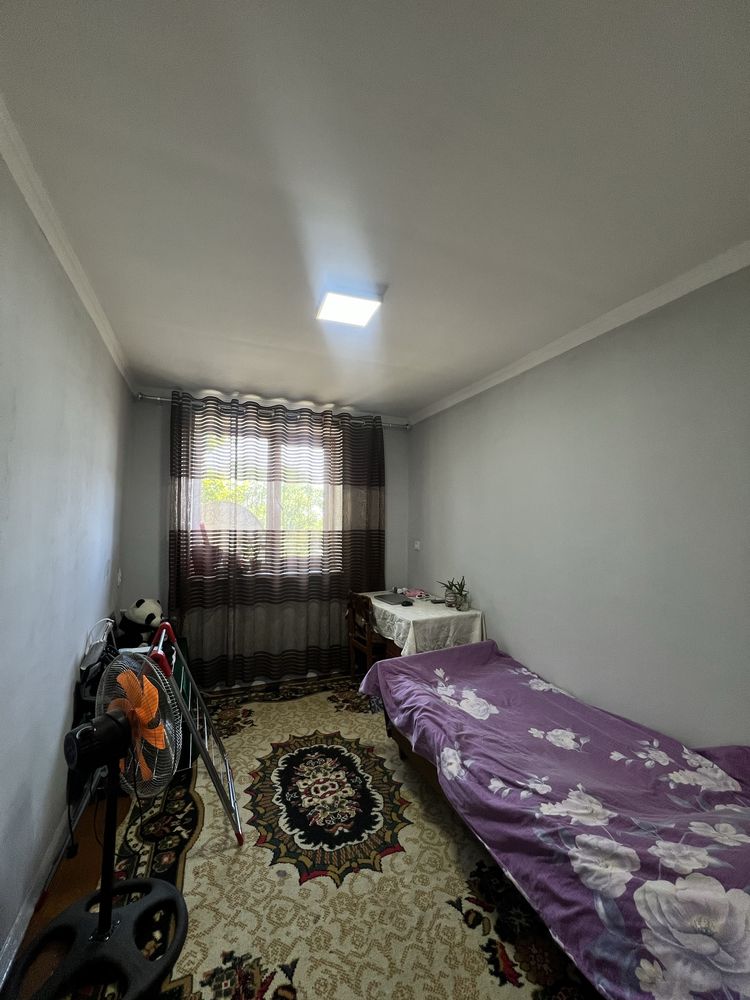 Продаётся 3х комнатная квартира в Джизаке