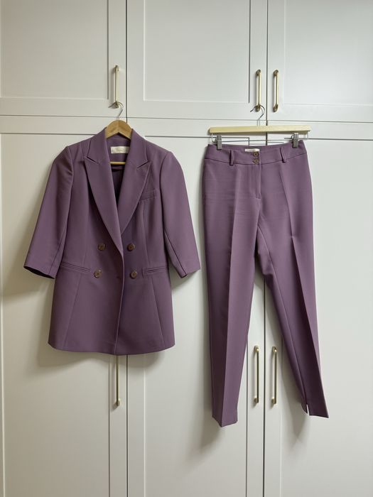 Костюм брючный, S размер