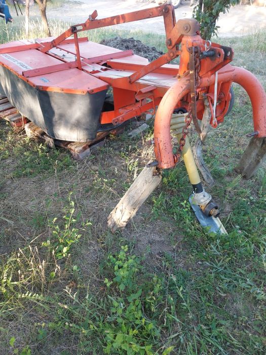 Cositoare Deutz Fahr km22 și km24