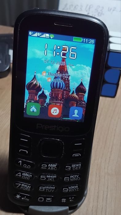 Телефон "Prestigio" российская разработка."