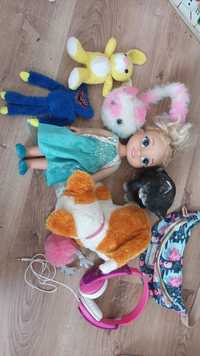 Кукла Елза, плюшени котка, чанта, слушалки, играчки