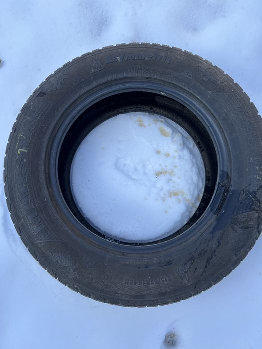 Vind 4 anvelope de iarna in stare f. buna marca MARSAL marimea 215/65/