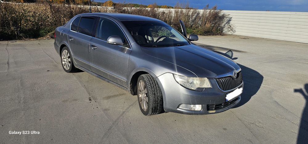 Vând skoda superb