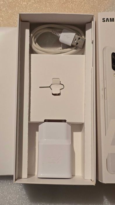 Samsung A12 128GB, 4GB RAM - Бял