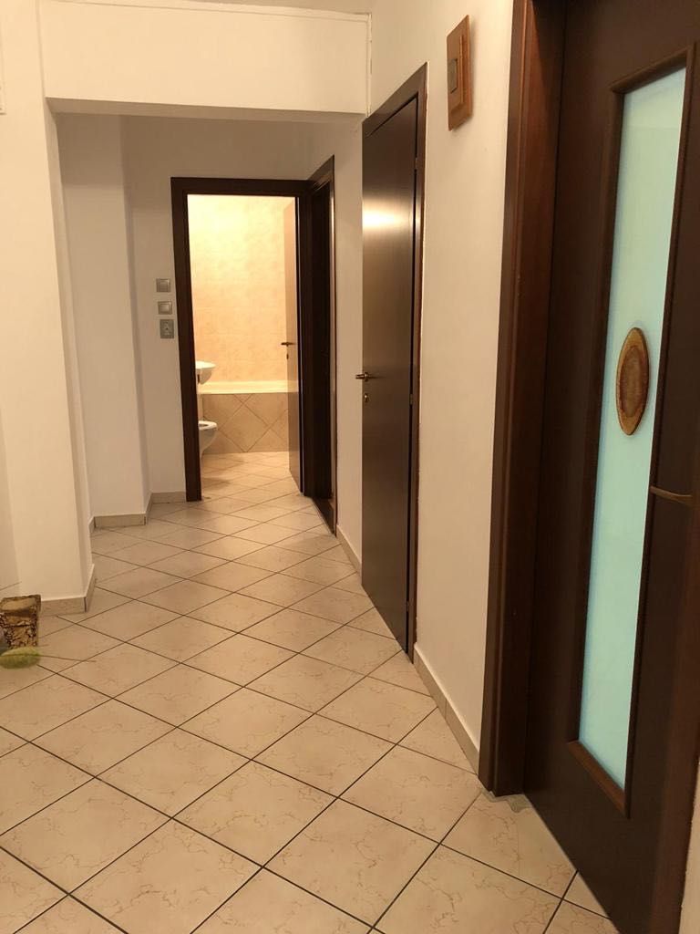 Inchiriez apartament ultracentral